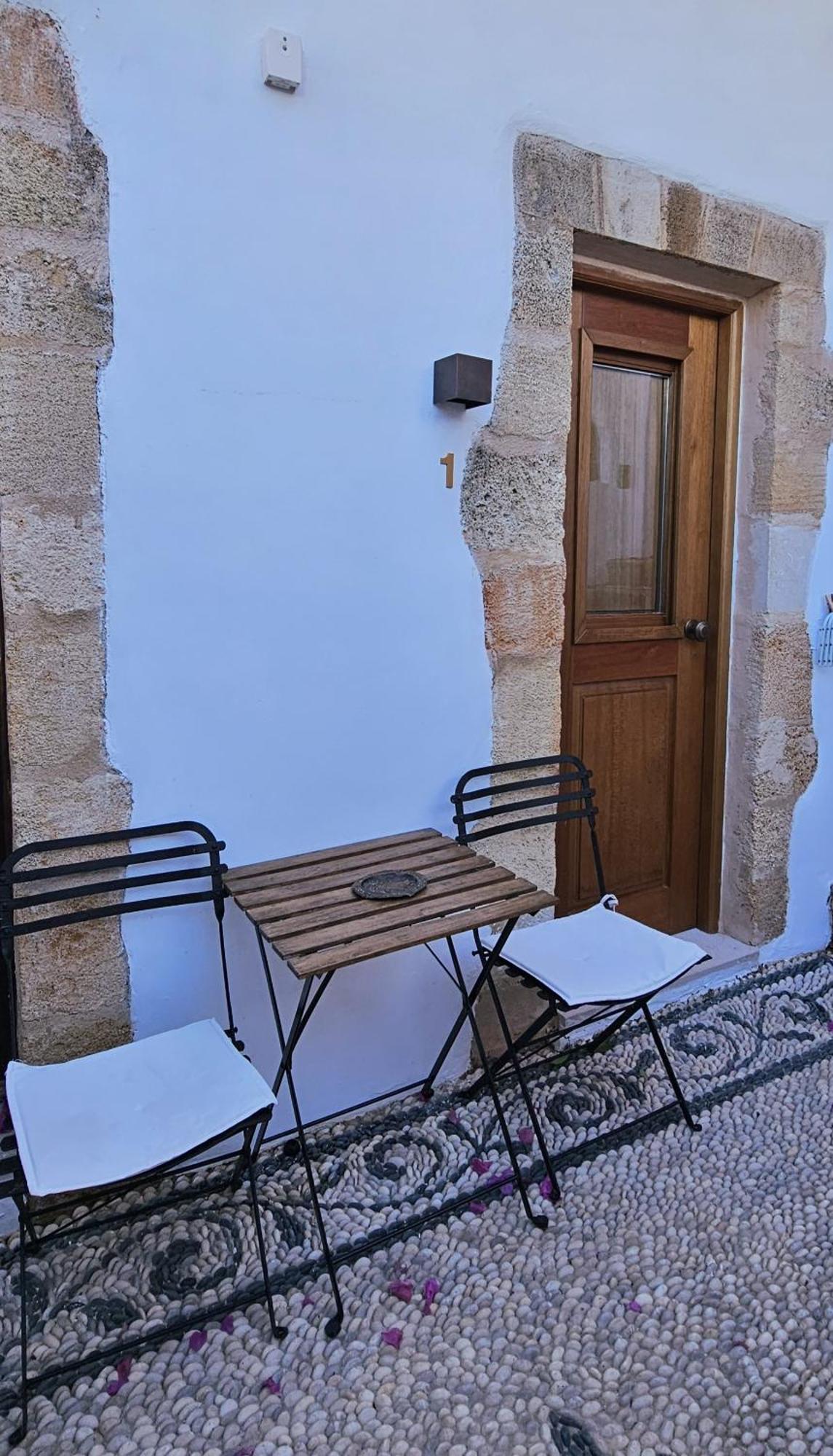 Villa Aphrodite Lindos Suites Екстериор снимка